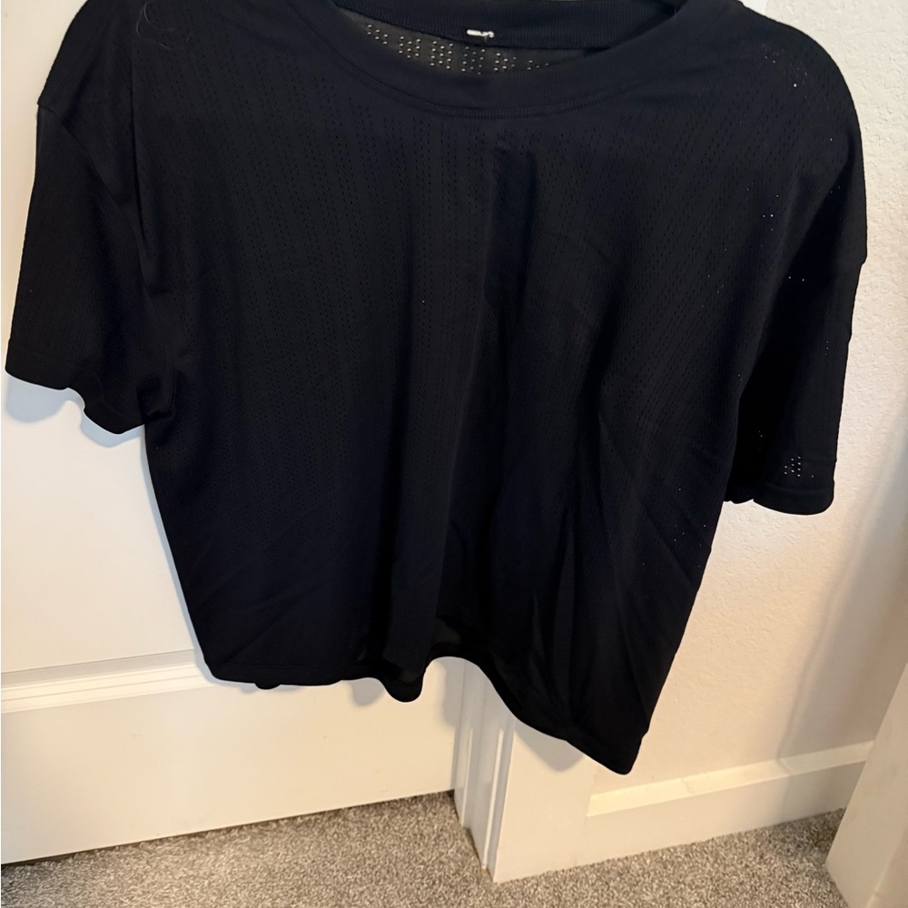 LULULEMON BLACK Top